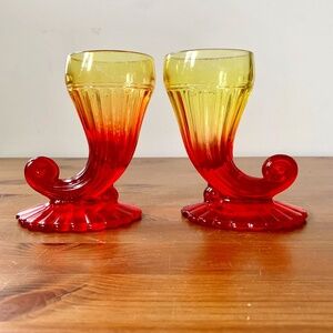 VIntage Jeannette Glass Amberina Cornucopia Horn of Plenty Vases